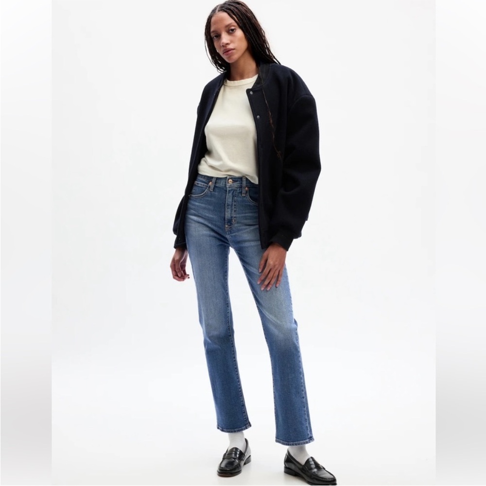 GAP Kick Fit High Rise Women's Straight Leg Blue Jeans Medium Wash 33/16